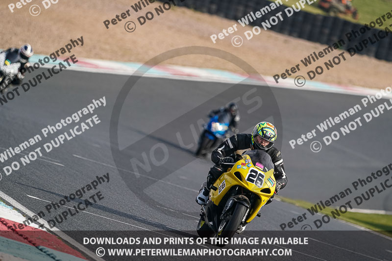 enduro digital images;event digital images;eventdigitalimages;mallory park;mallory park photographs;mallory park trackday;mallory park trackday photographs;no limits trackdays;peter wileman photography;racing digital images;trackday digital images;trackday photos